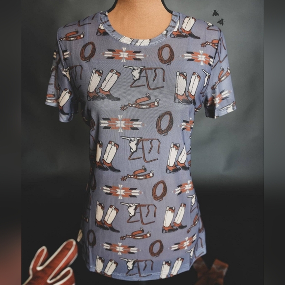 2 fly Tops - NWT Grey Western Print Mesh Women's Top